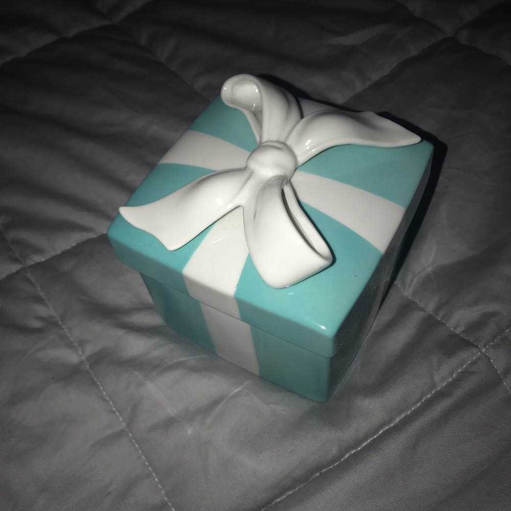 Tiffany & Co. trinket box